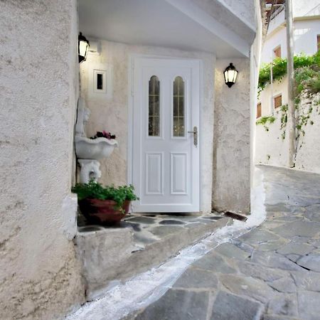 Apartamento Παραδοσιακό Σπίτι Στο Χωριο Agioi Deka  Exterior foto