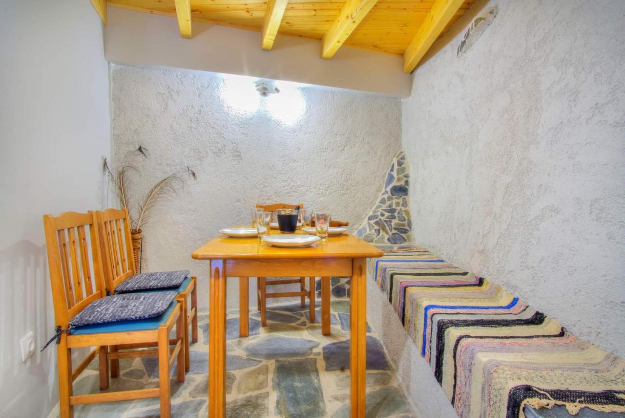 Apartamento Παραδοσιακό Σπίτι Στο Χωριο Agioi Deka  Exterior foto